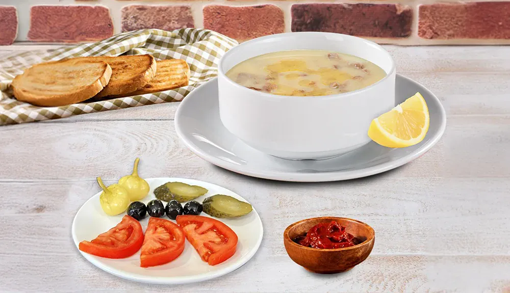 Az Et Suyu Çorba (Az)